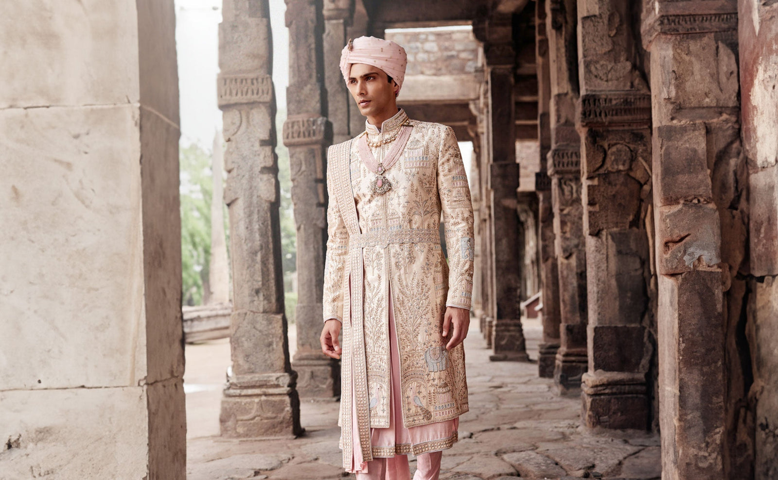 Daytime or Evening Wedding? Sherwani Styling Tips for Any Time!