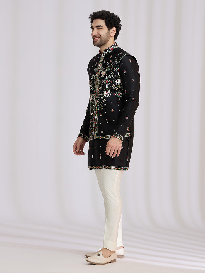 Black Satin Linen Geometric Bandi Jacket Set with Resham Work