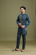Side view of rama green satin linen kurta set for men with Chinese collar