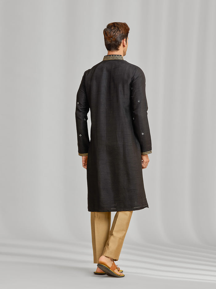 Black Silk Kurta and Dupatta Set with Highlight Embroidery - KORANM
