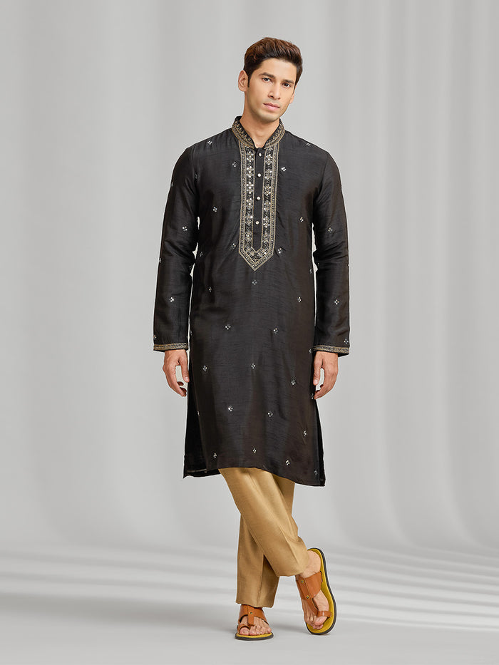 Black Silk Kurta and Dupatta Set with Highlight Embroidery - KORANM