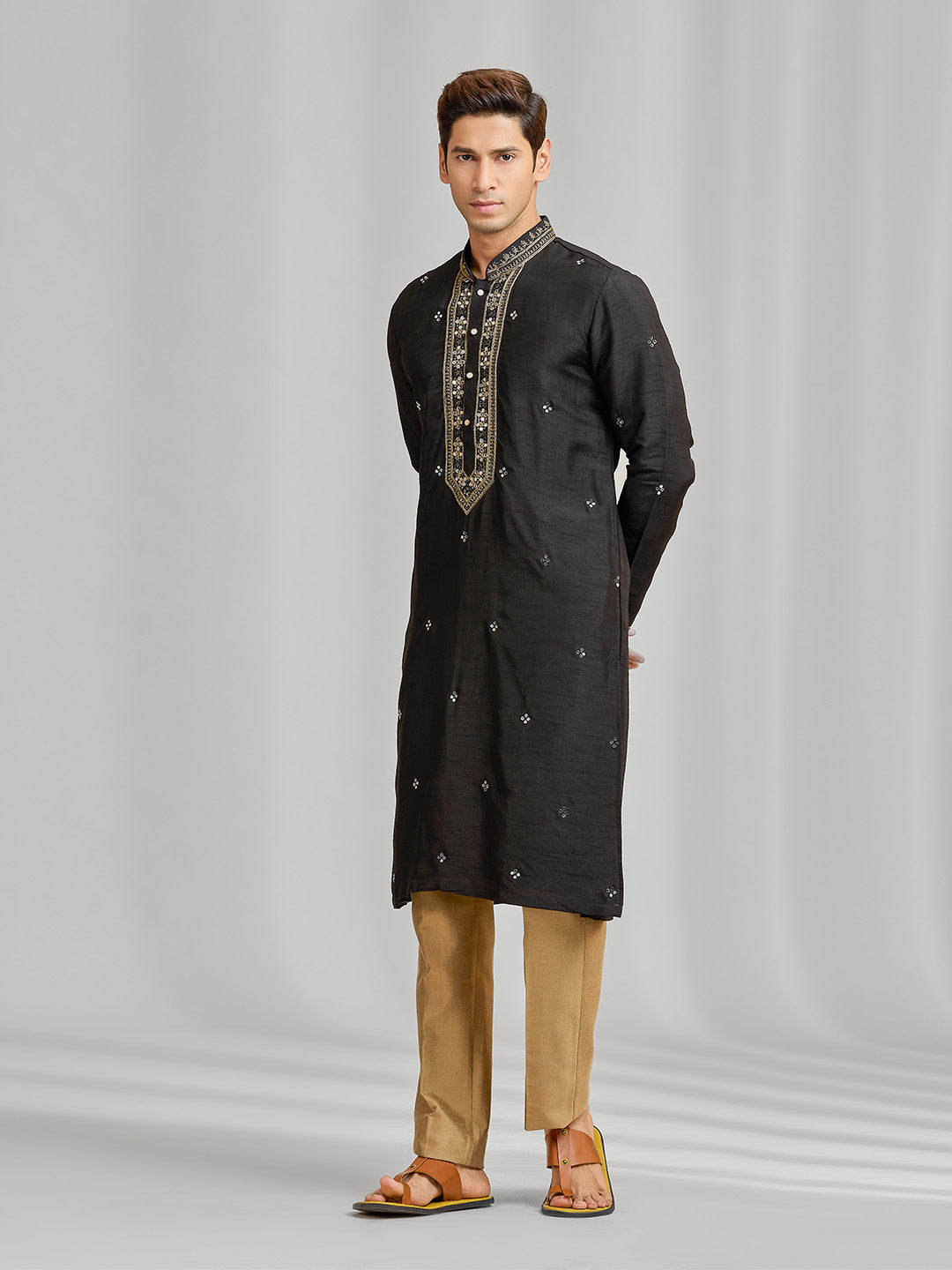 Black Silk Kurta and Dupatta Set with Highlight Embroidery - KORANM