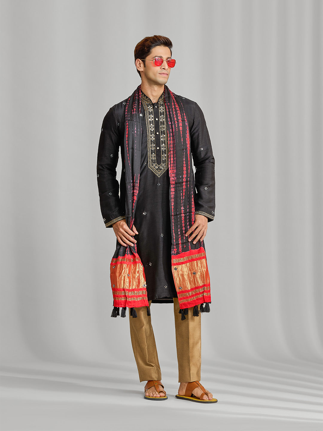 Black Silk Kurta and Dupatta Set with Highlight Embroidery - KORANM