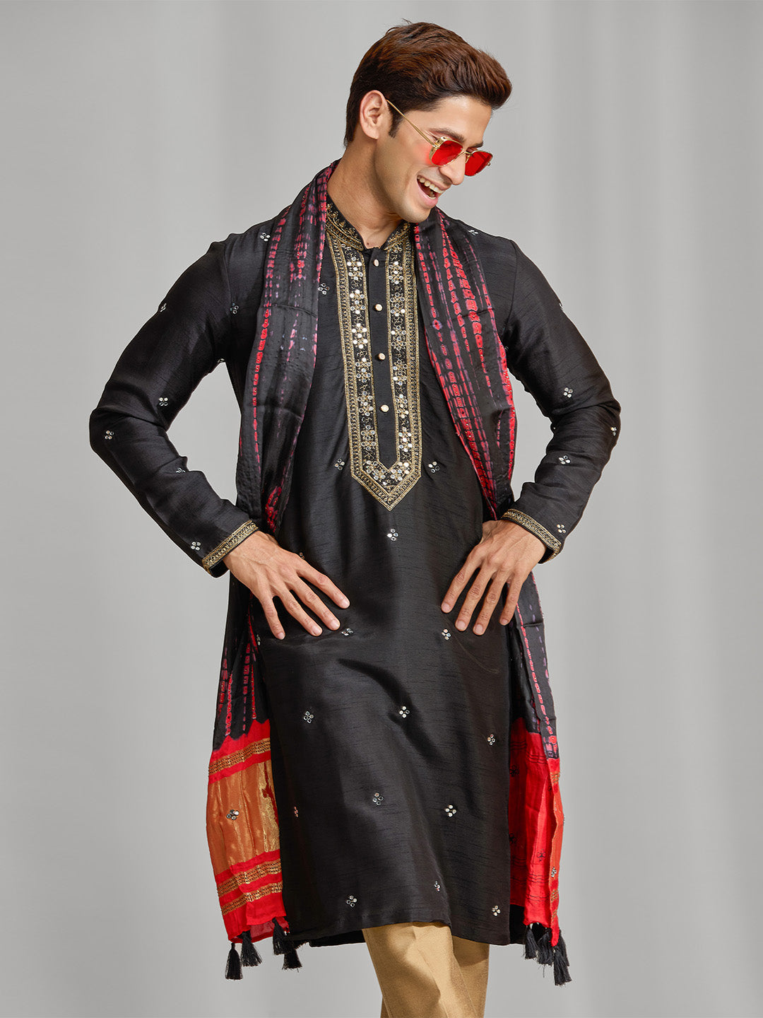 Black Silk Kurta and Dupatta Set with Highlight Embroidery - KORANM