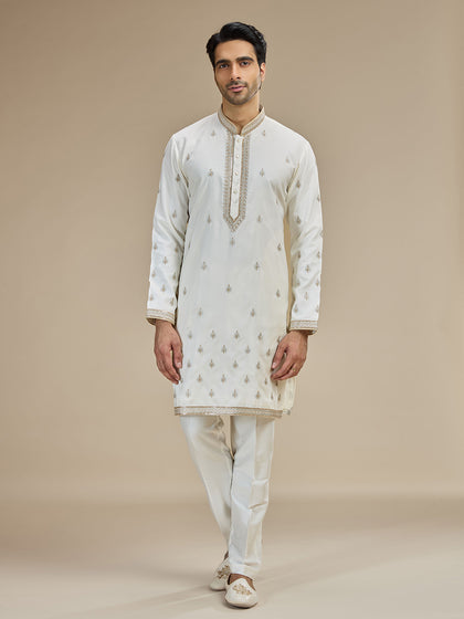 Cream Silk Zari Embroidered Butti Kurta with Cream Aligarhi for Men