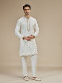 Cream Silk Zari Embroidered Butti Kurta with Cream Aligarhi for Men
