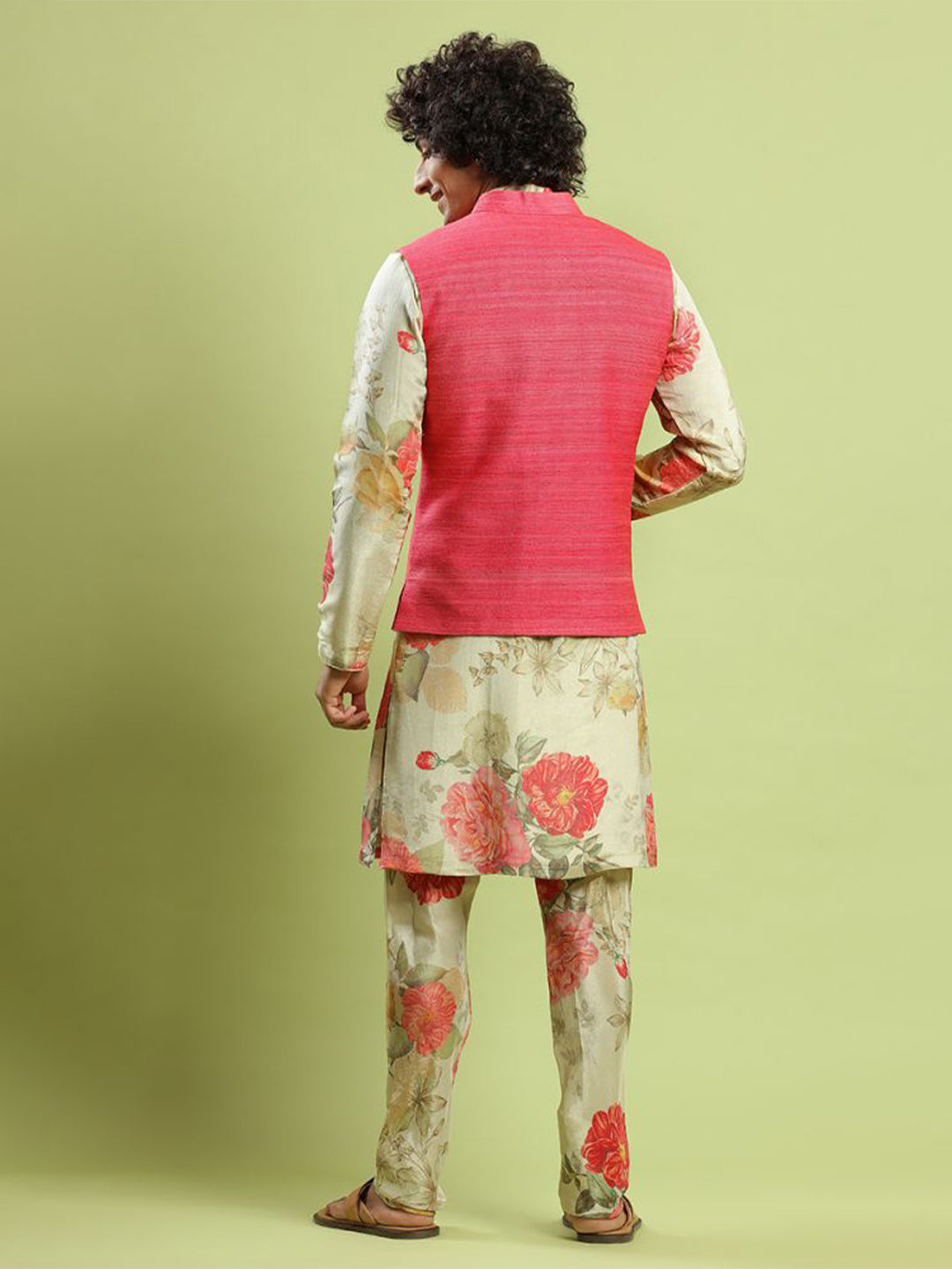 Retro Beige Floral Kurta With Sorbet Pink Bandi Jacket Set