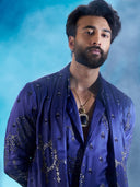 Close-up of embroidery detailing on navy kurta – Kora by Nilesh Mitesh