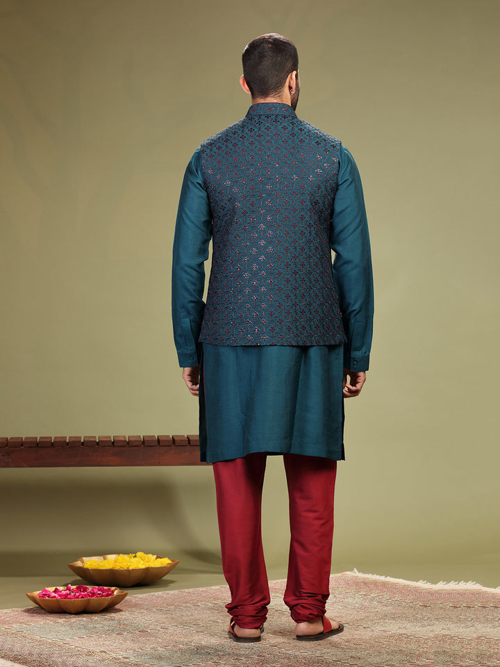 Rama Kurta with thread work on Bundi and Set with Chudidar - KORANM