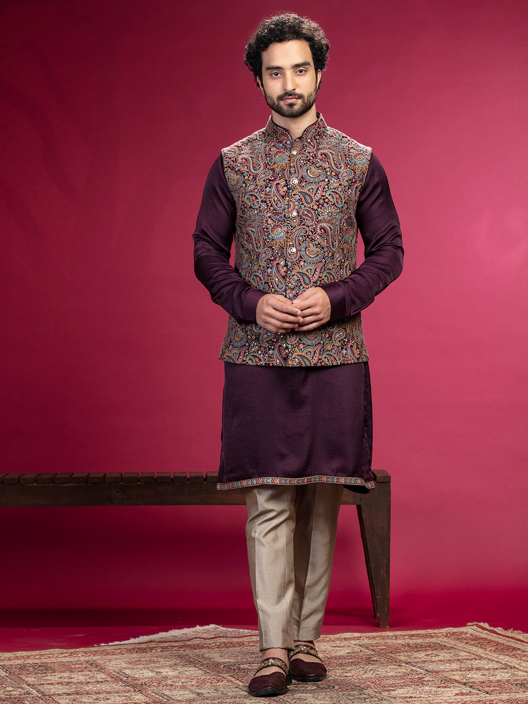 Kurta with Kashmiri works on Bundi and Aligadi pants.