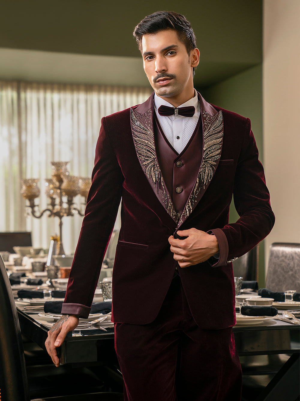 Wine Velvet Tuxedo Suit – A Statement of Regal Sophistication