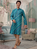 Rama Kurta with Digital Print and an Aligadi Pant