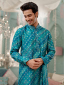 Rama Kurta with Digital Print and an Aligadi Pant