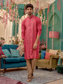 Elegant Kurta With Print Work and an Aligadi Pant