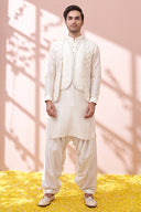 Royal Pearl Pure Silk Embellished Kurta Bandi Set