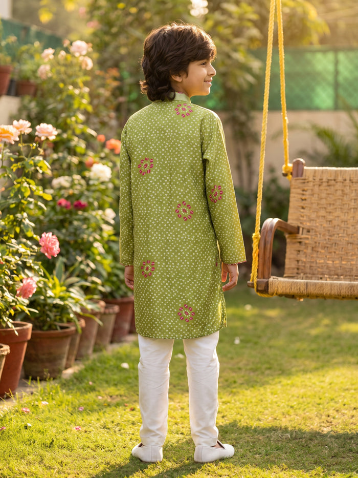 Green Bandhani Printed Silk Kurta with Cream Aligarhi Pant Set for Boys