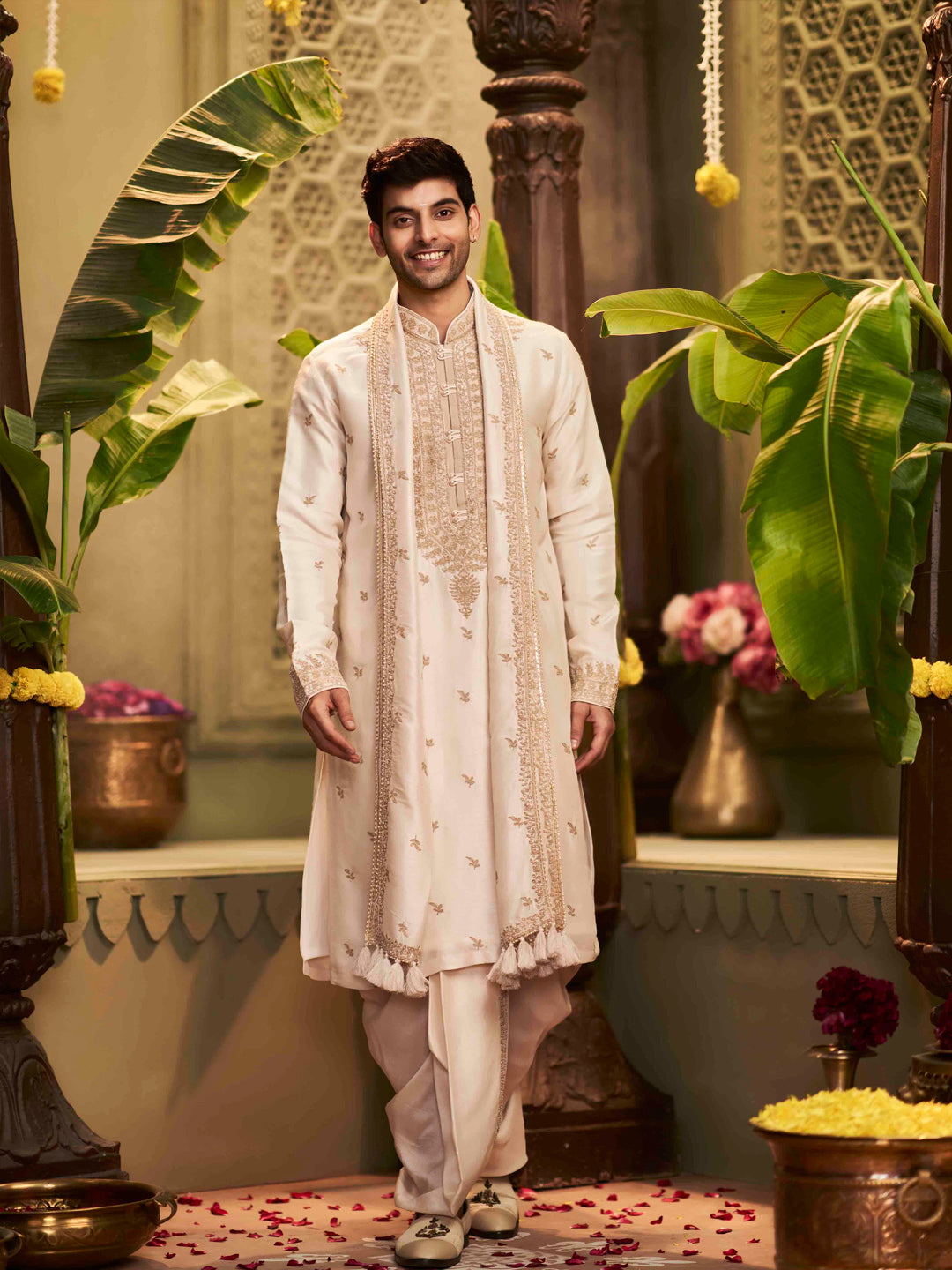 Muhurtham set with zardozi work embroidery on Kurta, Stole, and Dhoti