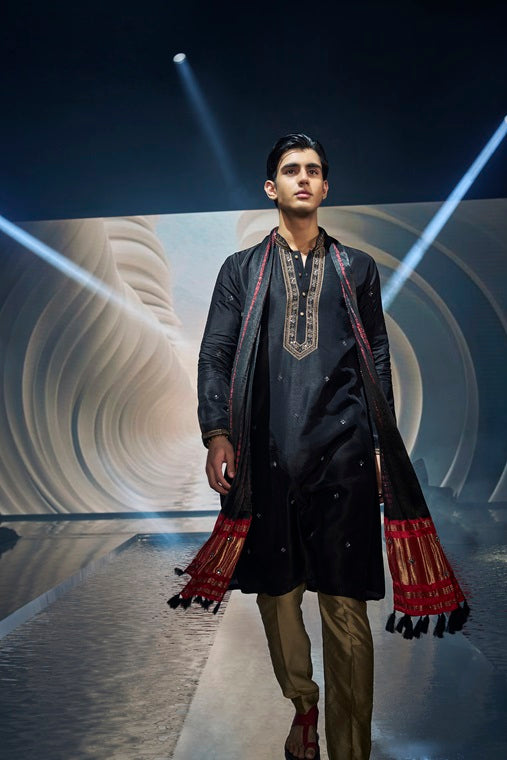 Black Silk Kurta and Dupatta Set with Highlight Embroidery