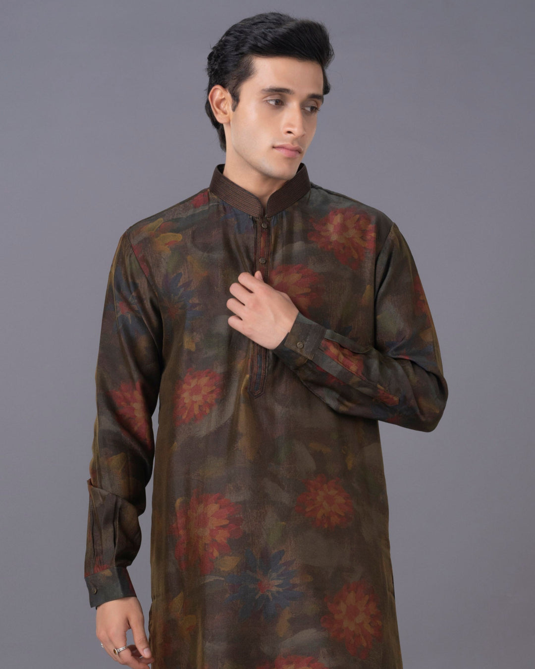 Regal Blend Green Maroon Printed Kurta & Alighari