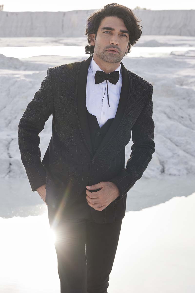 Black and White Embroidered tuxedo Suit Set – KORANM