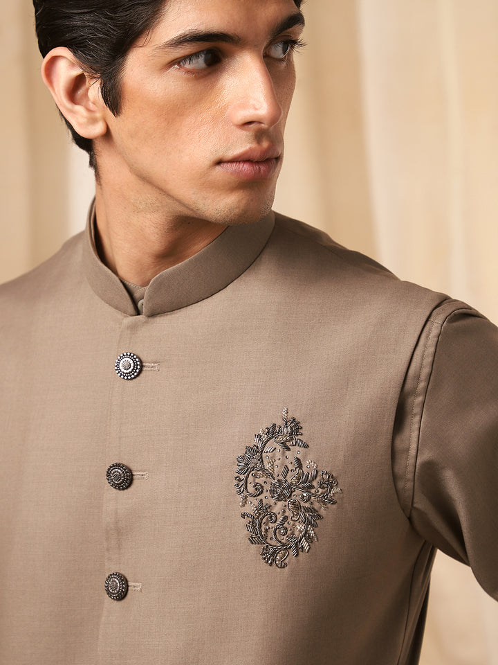 D. Fawn Linen Embroidery Bandi Shirt for Men