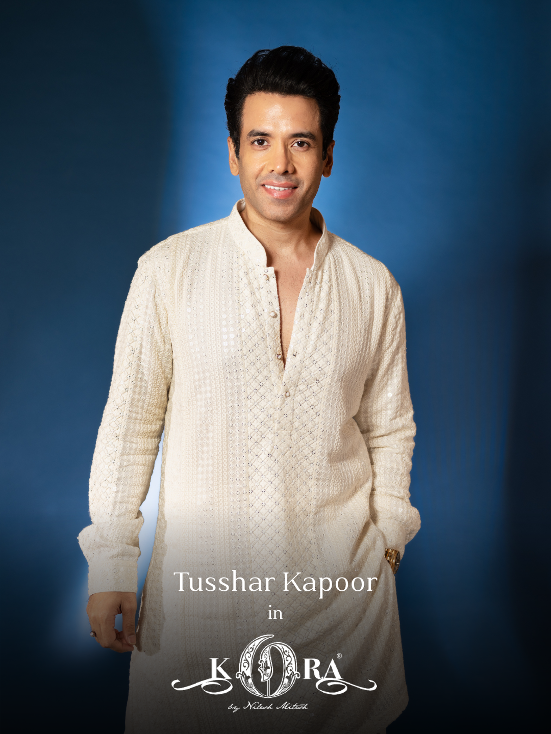 Tusshar Kapoor keeps it classic in our cream Lucknowi silk embroidered kurta with aligadhi. - KORANM