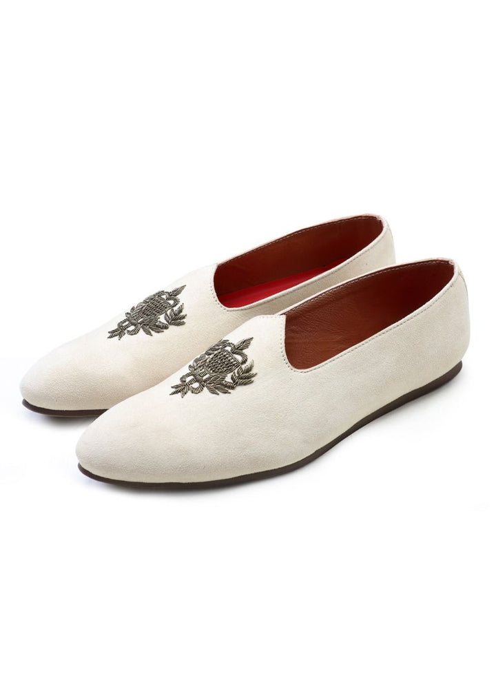 Imperial Cream Hand Crafted Zardoshi Embroidered Suede Jutti