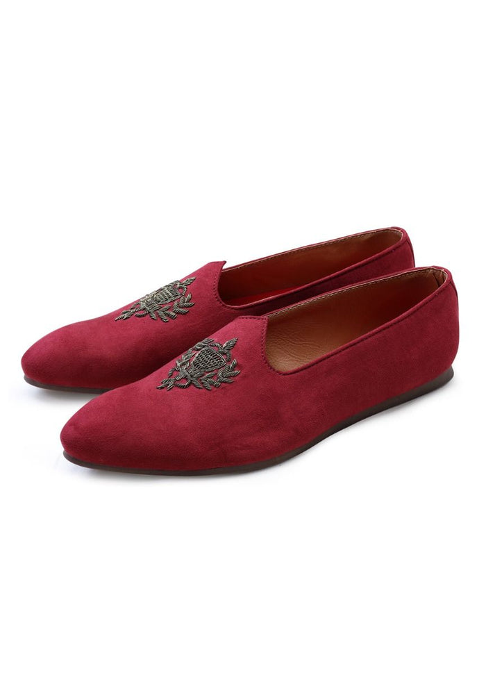 Maroon Hand Crafted Zardoshi Embroidered Suede Jutti - KORANM