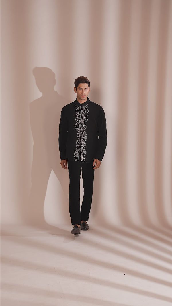 Men’s Black Cotton Bandi Shirt in Regular Fit